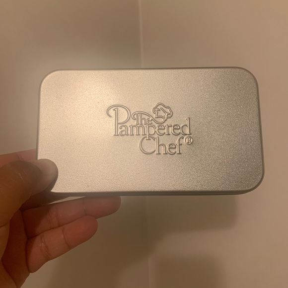 Pampered Chef mini 8 piece cookie cutter set - Picture 3 of 8